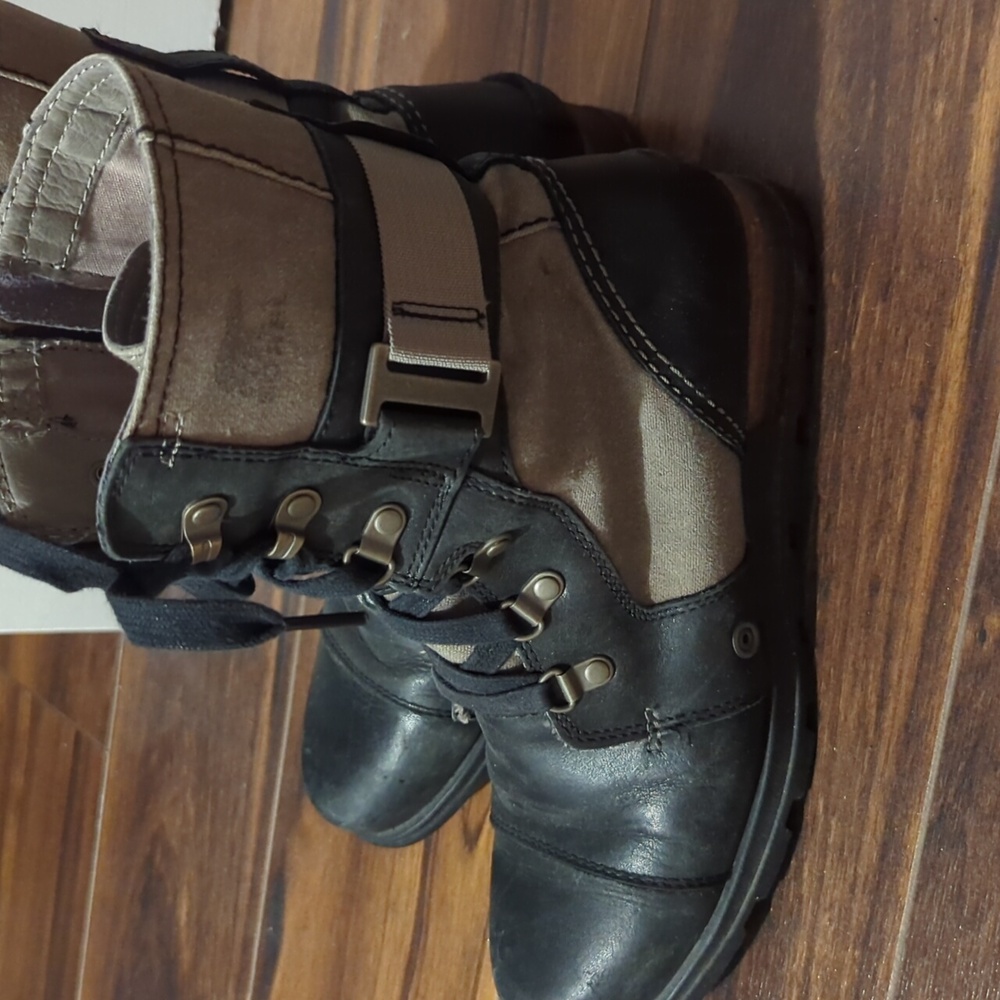 Sorel booties